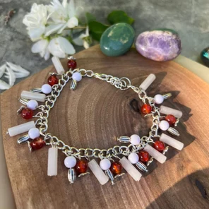 Браслет из берилла и яшмы